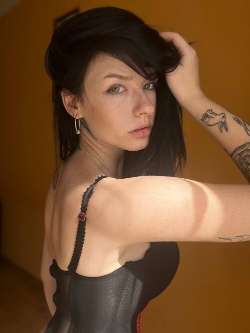 photo1692462351 22962a43b37a802bf