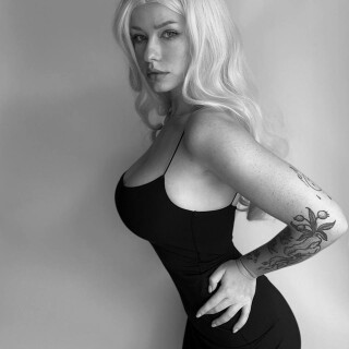 photo1693592043-49506bffc8dbf9fd67a0a8d67dad86425