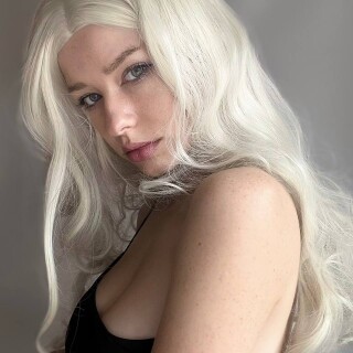 photo1693592043-52ab18e2b12bdf68d37b95f1febe966be