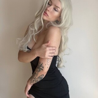 photo1693592052-5860f247f6e9c4c98