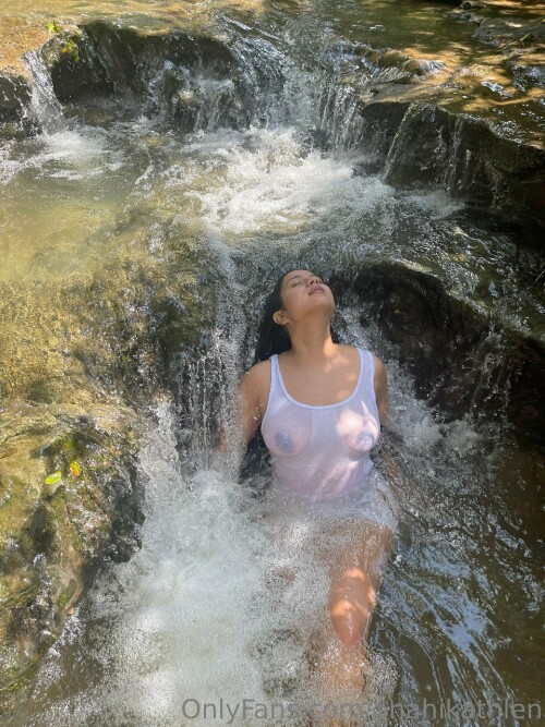 photo 2023 08 24 20 06 43002477bec70b784a