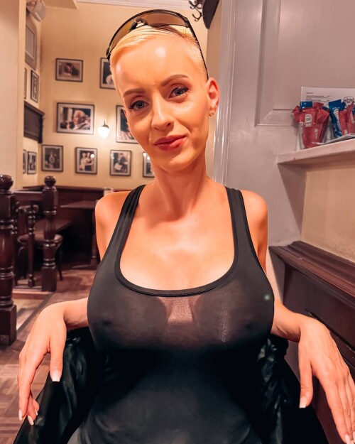 photo 2025 03 06 21 25 004541a5be7e534458