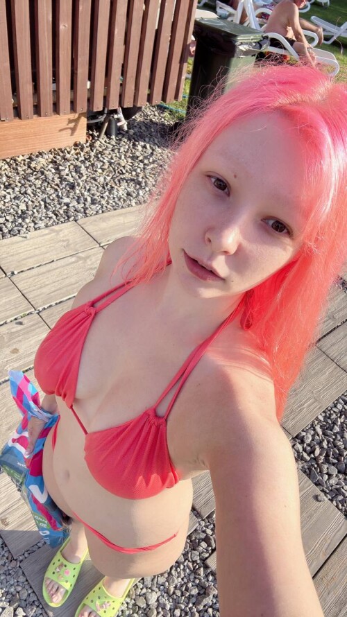 photo 2025 08 05 20 52 092baaa3a637e71e12