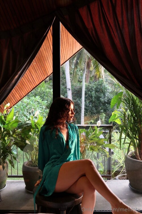 photo 4909064628131179757 yb5125f74aa9e8f20