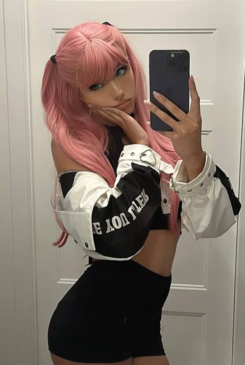 photo 4920210935847693594 y5b3672ad92fc739c