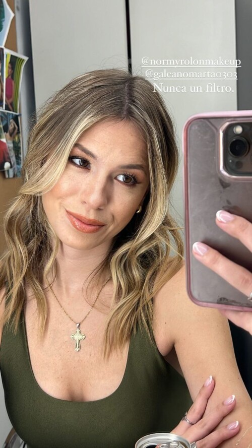 photo 5030687987305917950 y9f015b27e73a9b20