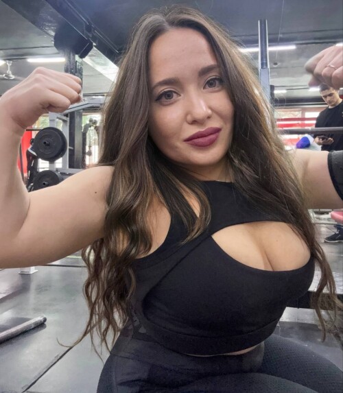 photo 5253896986707487549 yec43ae7326e69cfb