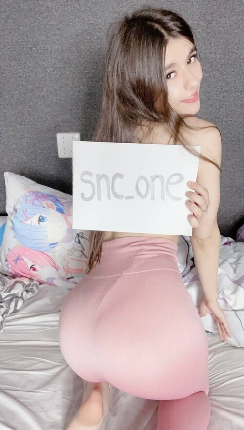 photo 5366319671235697270 y28dbeb857a1ab602