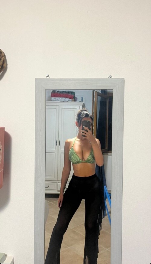 photo 5915847435245176248 y03cfa3403c5301a3