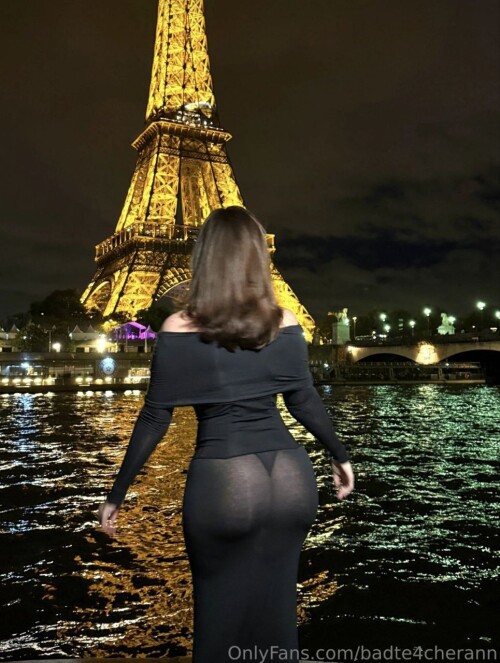 photo 6321069804260887666 yb1ceb70fbf87ec89