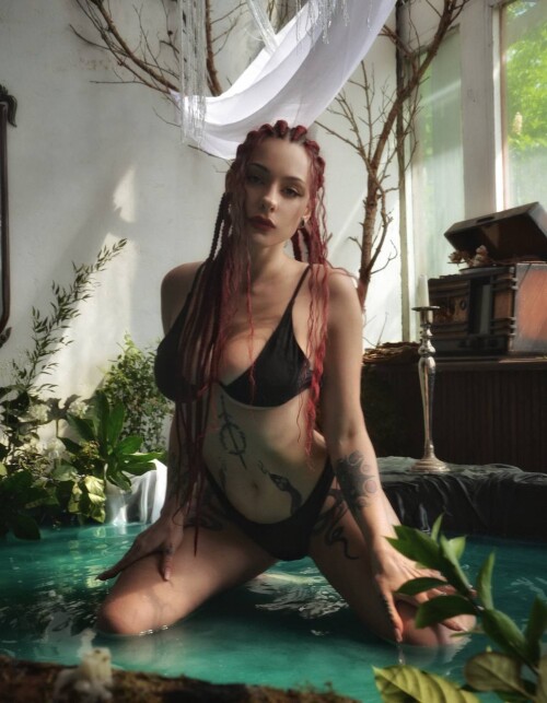 photo 6 2025 10 14 14 49 276aa66d8b67b29641