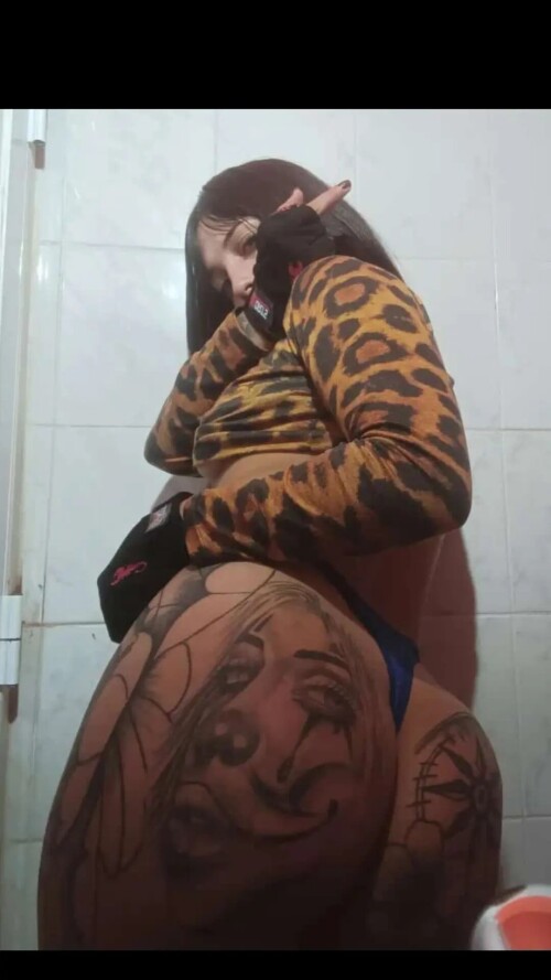 photoab5008cea6abbad9