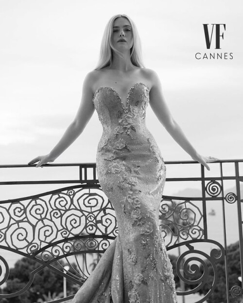 photographed for vanity fair while getting ready for the v0 9c8inpvcef2f1c8908db3f8dd3d3f