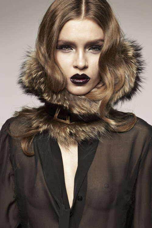 pic010421109bb2de53f69a