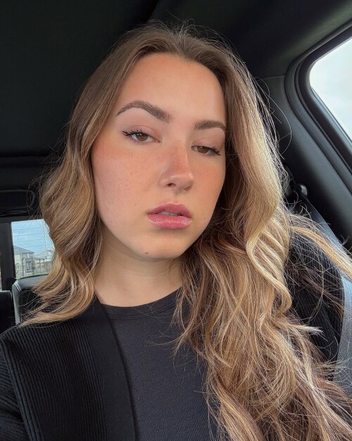 pineapplebrat 46d49af1f4024442935e532c8d8341cd71307934df0a6b74