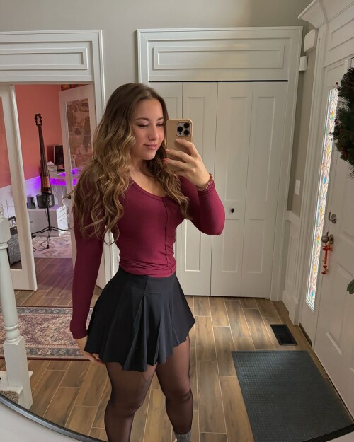 pineapplebrat 8a8b9e843b314f58996c91ff9fa1226b58e901c7dac41c1e