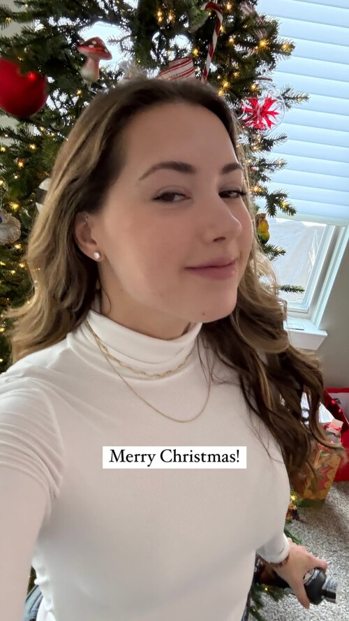 pineapplebrat b4ac94a81e6547f7b794e5b0b187cdc3d9da85bfa5c21213