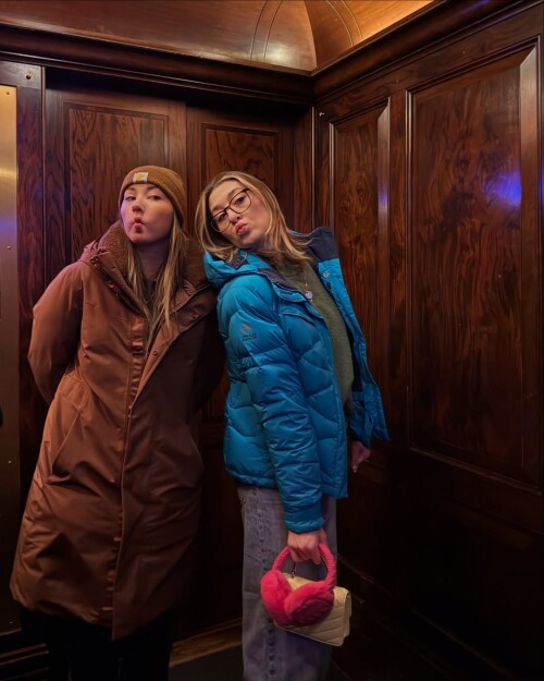 pineapplebrat_fdeac66fb58344619c4ba021bbdd909bbe4f9f5be63a9f5f