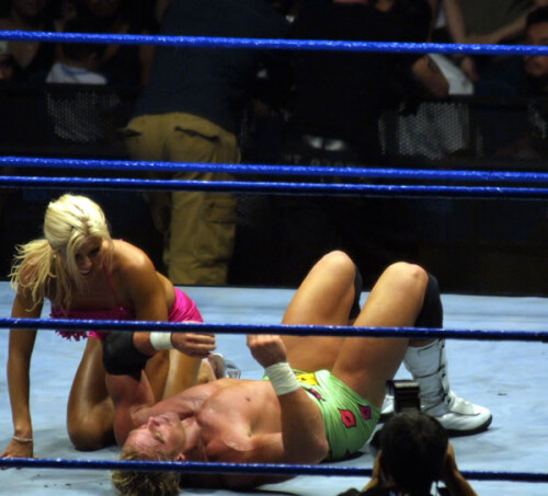 pink 4b367a10e849edeaa