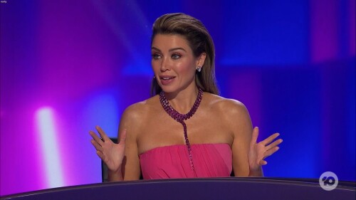 pink077 1500b083bf25345098