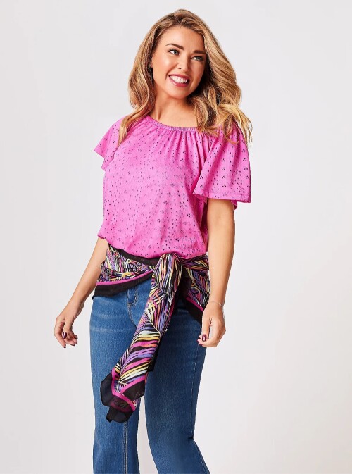 pink10939c617ca54dc442e