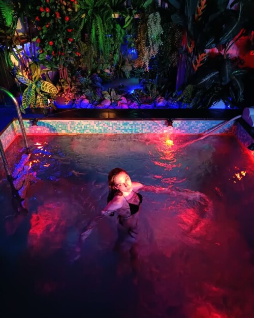 poolSlutf916b6e32a8b10f5