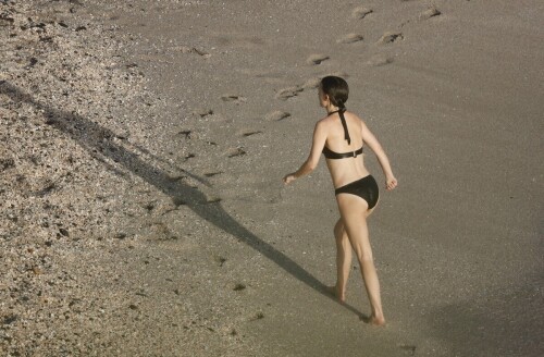 NO WEB NO APPS - Please hide the childrens faces prior to the publication - Natalie Portman seen enjoying the sun with family in St Barths, December 25, 2024. Photo by ABACAPRESS.COM