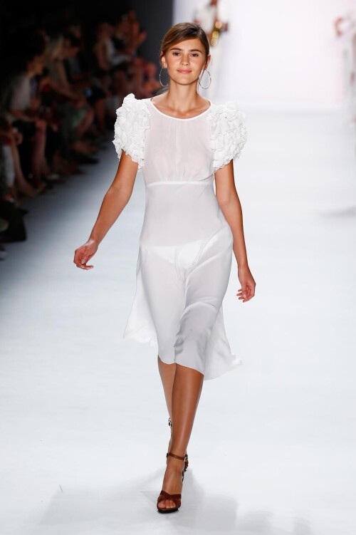 post-84333-0-1593915876-583735ec3f6a934e1e392