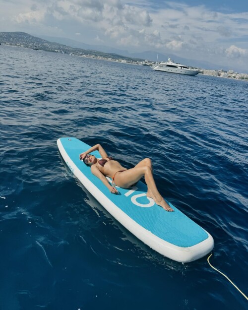 priyankachopra-20240914-0007kk0008e450bc14e0bf005