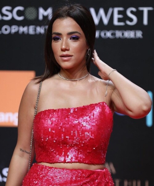 qc8q2y 05 1kyave1qonu71fe2e5b05d0d8423a