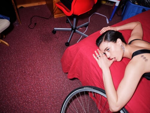 qua2bd60b7c7bd5119e8