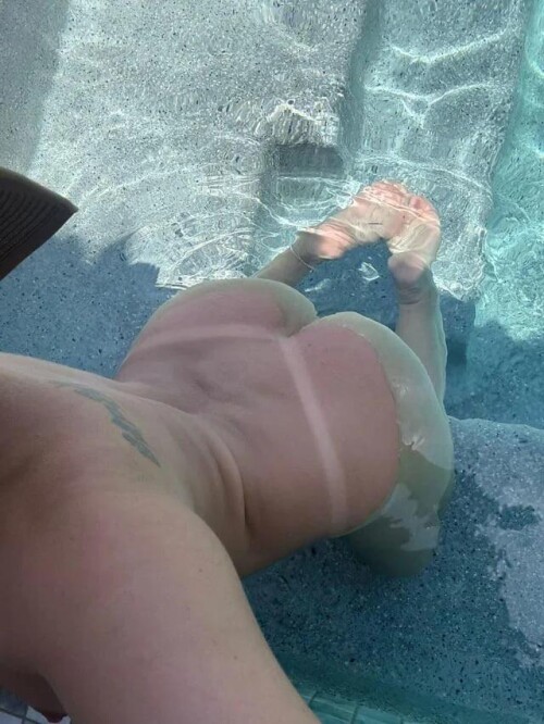 queen dani daniels v0 tyb3l1mcf5ef15e6e1170e3cc69d8