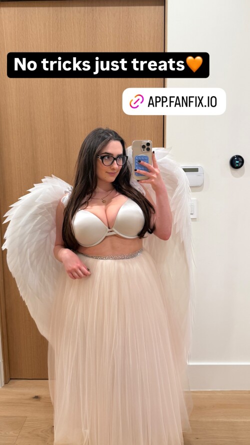 qveenjuliaa 173041267924505a1528432bcadf7