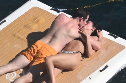 qwr6667i8675-235207d0fbafe708eb010ce5fd018dbb8