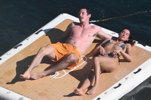 qwr6667i8675-7f1b38000493b99128f920b255356626a