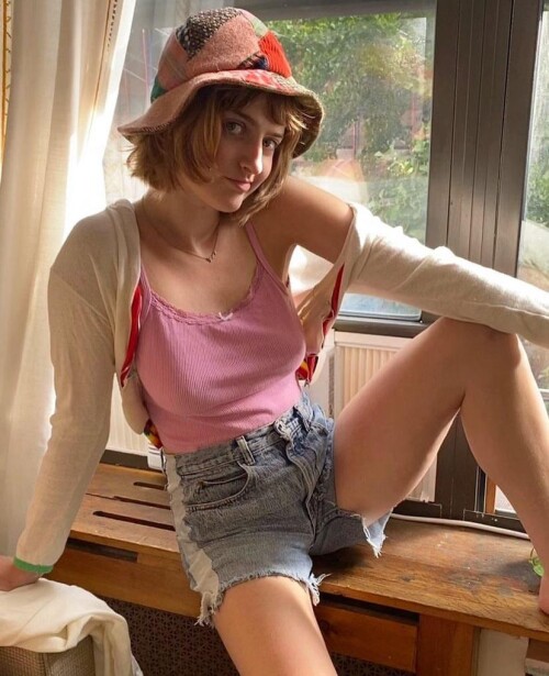 r7n2cx7cbzsc18f517a77f0b404a0