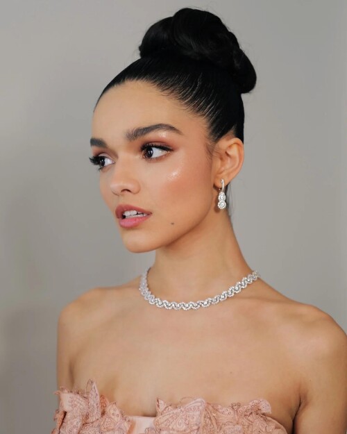 rachel5424efb21fac23912c0