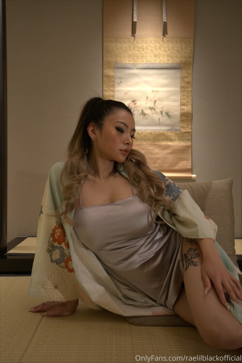 raelilblackofficial 01226