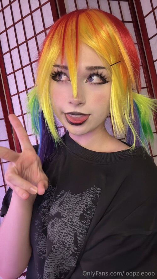 rainbow-hair-127f82b549c25c3a23.jpeg