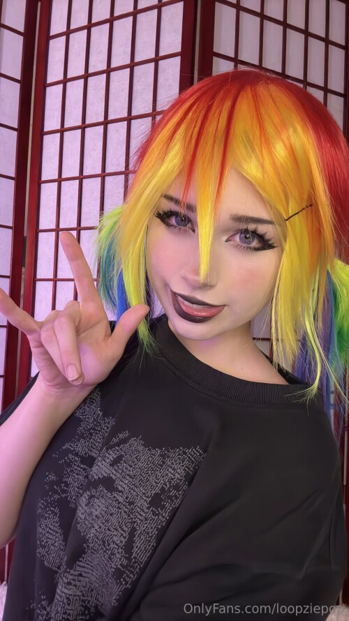 rainbow-hair-200025e6d19c0132d3.jpeg