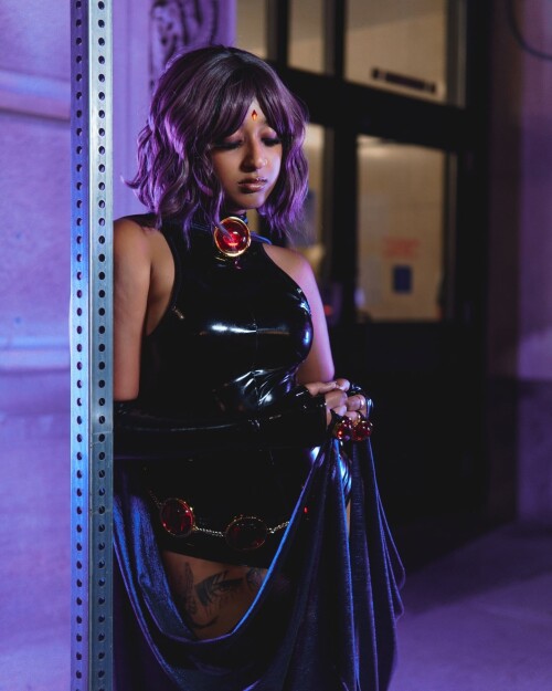 raven cosplay photoshoot v0 xl216af9ea5203e396ea