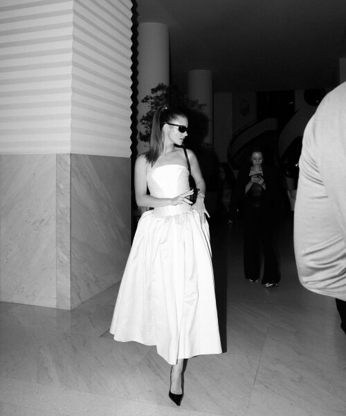 realbarbarapalvin photo DJ4xBktolrV 20250520 152304 499719147a40590aa7e25e909