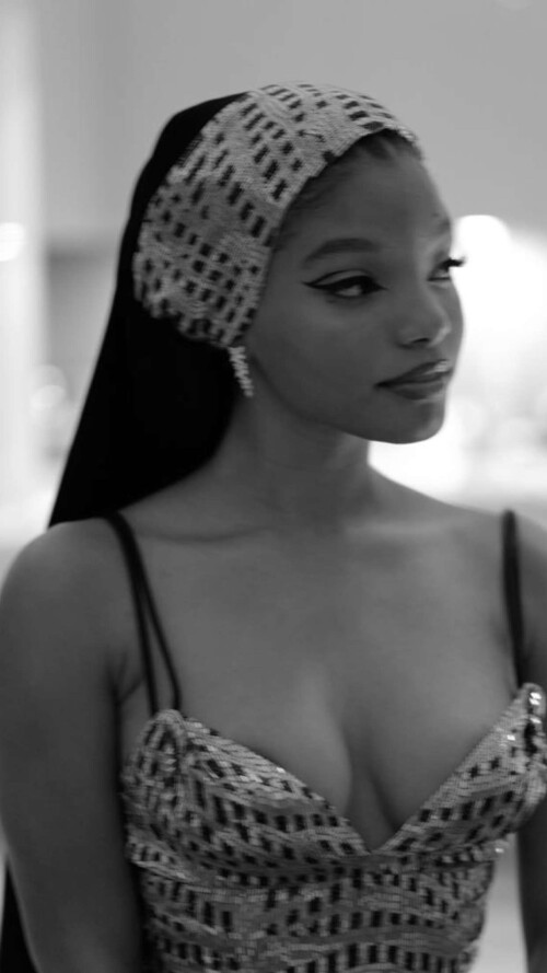 realhallebailey 2025 01 17T15 01 4537ad38c9264cf1b2