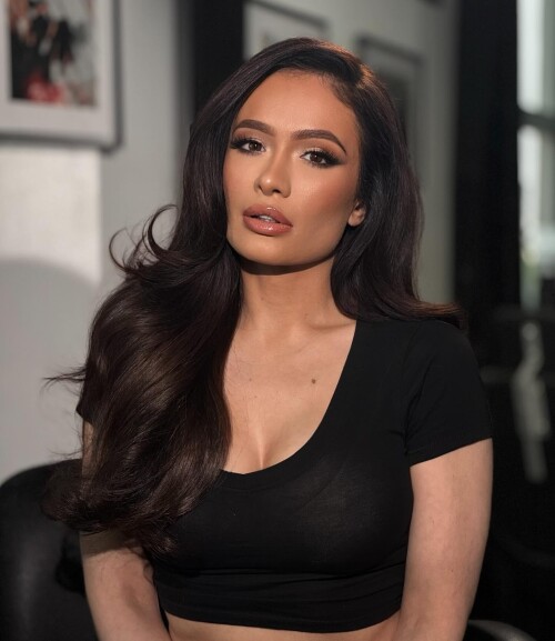 realscarlettbordeaux 20250321 160927 14052725478bccade45ca7b28