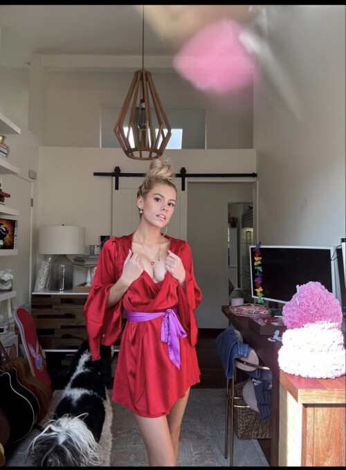 received 202849556217631c11832e5020f6ea3