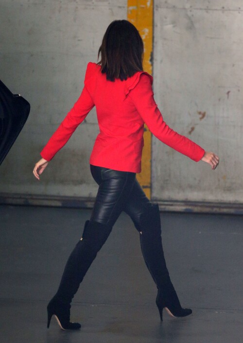 red011 90dde72e69b550159