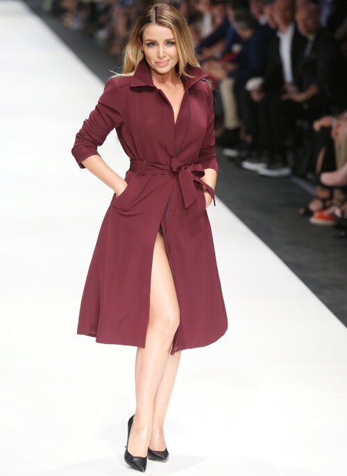 red143 8c016f7eac82d33e6