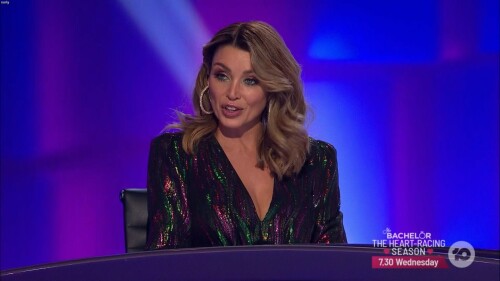 red182 7306e71f1baee5b9d