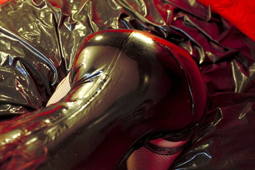 redroom175461abea55481486