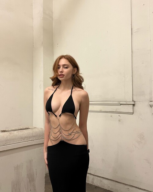 renatarrii 04 12 2023 0001cec5dbc5f1c5d667